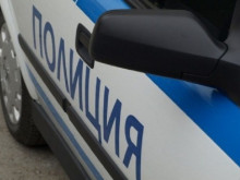 Полицай, отправял заплахи за убийство към дъщеря си и бившата си съпруга, е задържан