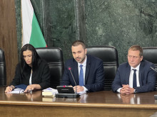 Прокуратурата: В обвиняемия е открита банковата карта на една от жертвите, нямал е разрешително за оръжието