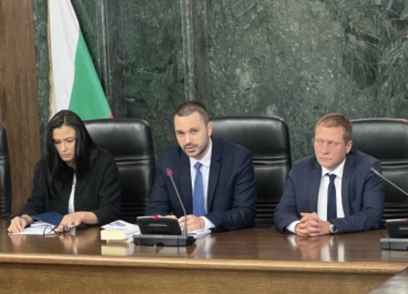 �������������: � ���������� � ������� ��������� ����� �� ���� �� ��������, ����� � ������������ �� ��������