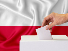 Насрочиха парламентарните избори в Полша за 15 октомври