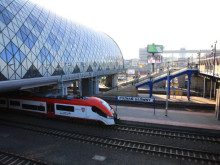Полша може да затвори железопътните връзки с Беларус