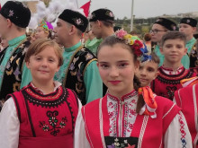 Деца от Русе завладяха сцената на Международния фестивал в Мароко