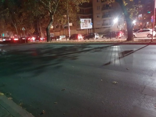 Мият улиците на Пловдив през нощта