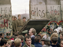 Берлин отбелязва 62 години от издигането на Берлинската стена