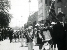 Вижте какво е било: Шествие по жълтите павета от началото на 20-и век