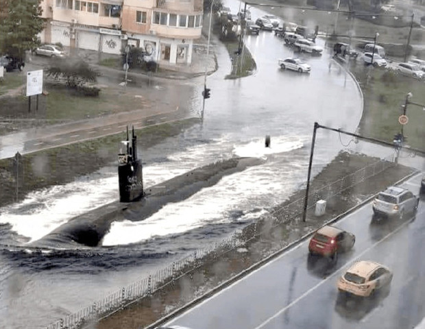 Спомняте ли си колажите с наводнения булевард Левски във Варна