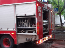 Пожар пламна в необитаем апартамент в Бургас, причините се изясняват