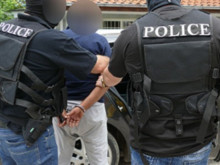Двама мъже си позволиха да псуват жестоко полицаи в Пловдив