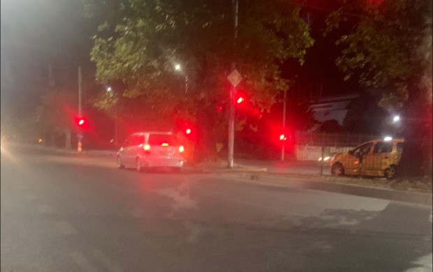 TD Гражданин необезпокоявано шофира в насрещното движение на голям пловдивски булевард видя