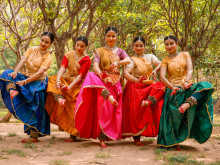 Световноизвестни индийски танцьори ще забавляват великотърновци