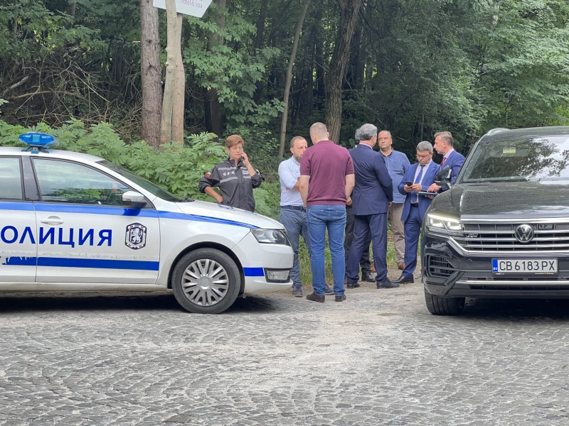 Алексей Петров е бил с охрана при разстрела