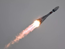 Руската междупланетна станция "Луна-25" изпревари индийската "Чандраян-3" по  пътя към Луната