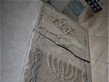 Видин пази три от четирите мраморни плочи съхранили паметта на загинали във войните видински евреи