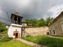 Най-старата църква в Ловеч е с реставрирани икони