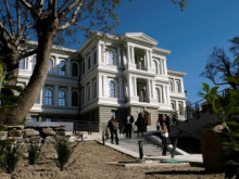 Знаете ли кои са първите портрети в Градската художествена галерия в Пловдив?