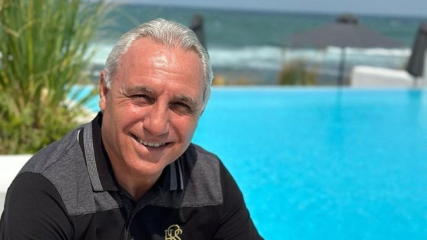 На луксозна почивка в България се наслаждава легендата на футбола