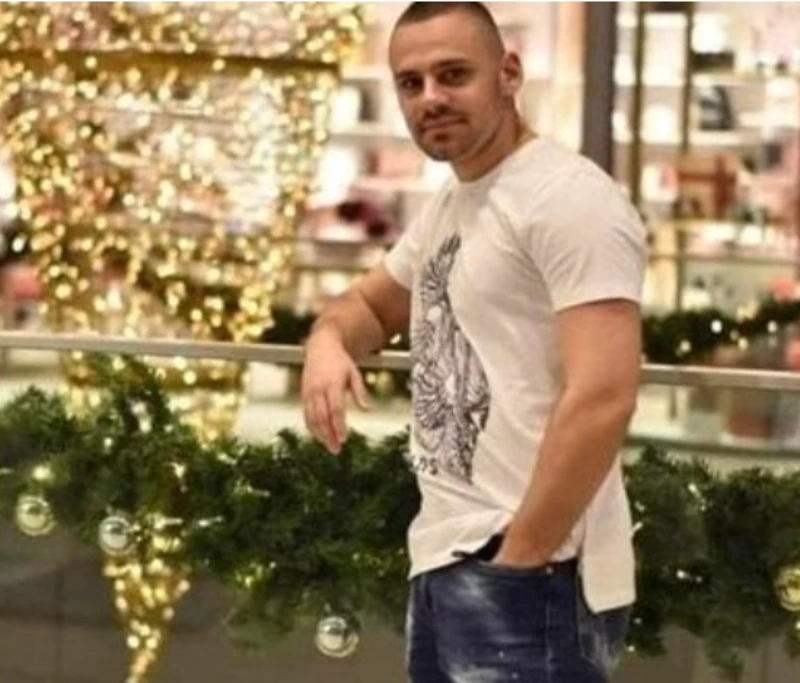 И този млад мъж е изчезнал без следа! Виждали ли сте Ивайло?