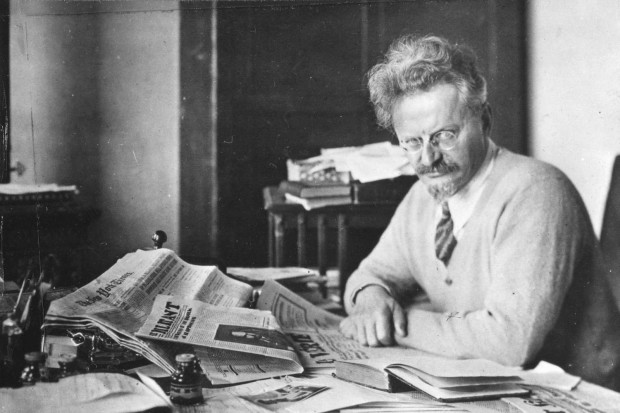 På denne dagen i historien: Leon Trotsky blir myrdet