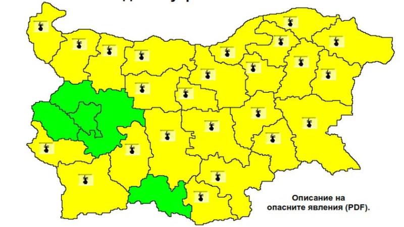 Жълт код за опасни горещини в почти цялата страна, ще бъде пожароопасно