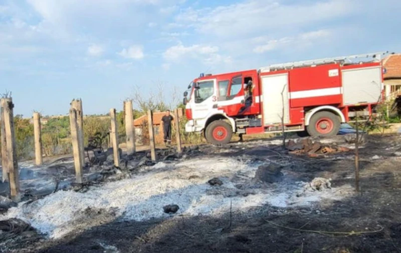 Бедственото положение в Свиленградско остава в сила, пожарът се разрасна на над 15 хил. декара