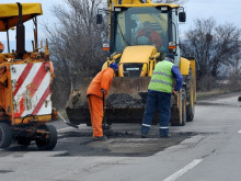 Затварят за ремонт пътната отсечка между селата Пленимир и Петлешково