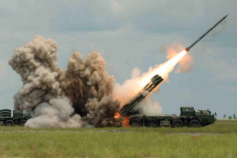 Руснаците са унищожили три вагона с боеприпаси на ВСУ край Авдеевка