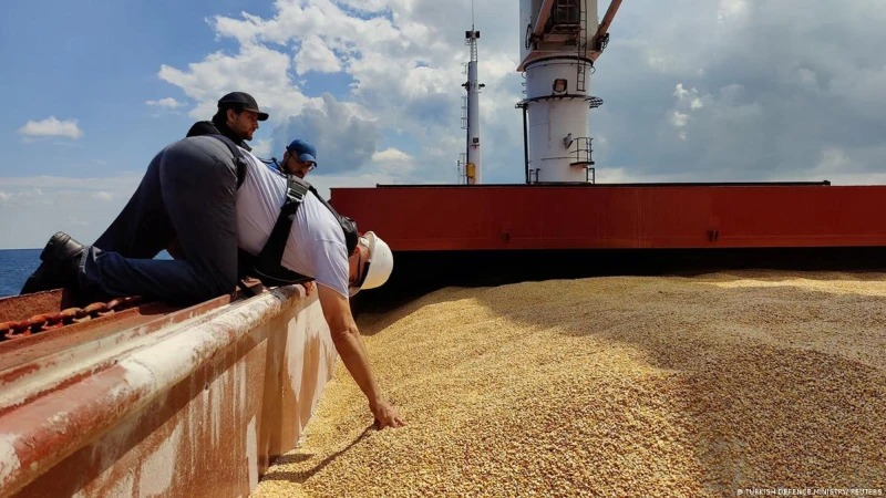 Украйна е близко до сделка с Lloyd’s за застраховане на зърновозите в Черно море