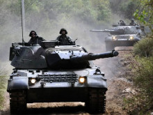 Швейцария ще разследва опит за продажба на близо 100 танка Leopard на Украйна
