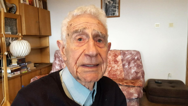 На 102 години почина големият български писател от еврейски произход