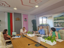 Кметът Галина Стоянова обсъди със синдикатите увеличението на заплатите в Бюджет 2023