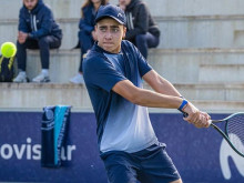 14-годишният Иван Иванов разгроми втория поставен на силен тенис турнир в Сърбия