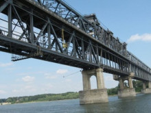 Възстановено е движението по "Дунав мост" при Русе