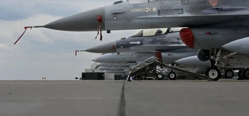 NYT: Пентагонът ще обучава украински пилоти на F-16 в САЩ