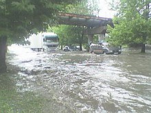 Порой се изсипа над Пловдив