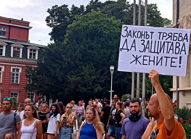 Българите категорично застават срещу домашното насилие Над 70 от тях