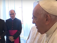 Папа Франциск получи ключа на Перперикон 