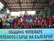 Екатерина Дафовска и Радослав Янков наградиха млади биатлонисти