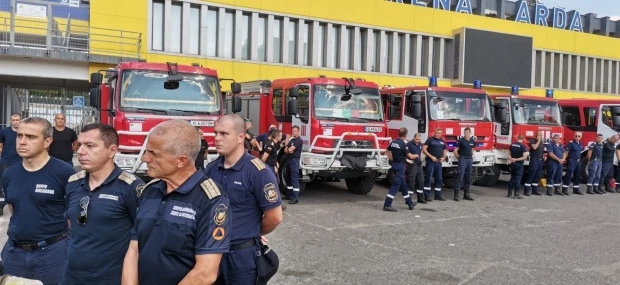 150 пожара бушуваха през подледното денонощие у нас