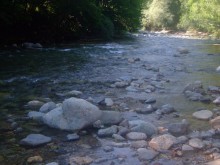 Продължава денонощното наблюдение на реките Луда Яна и Елшишка