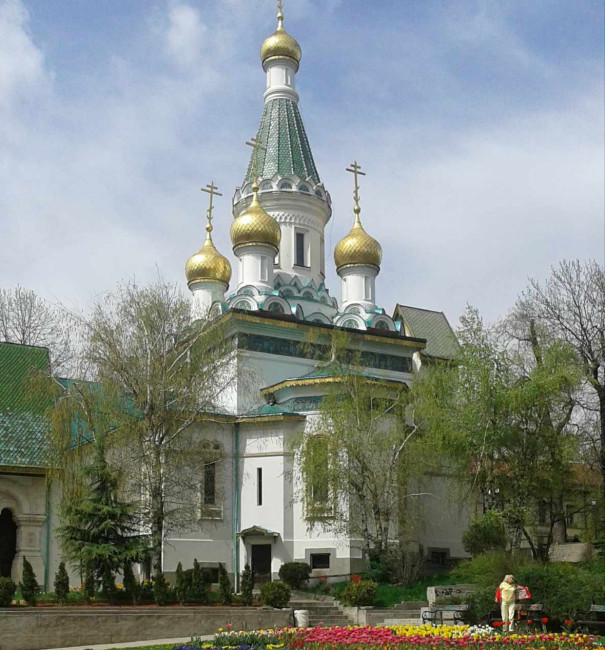 Руската църква в столицата е една от най-красивите у нас,