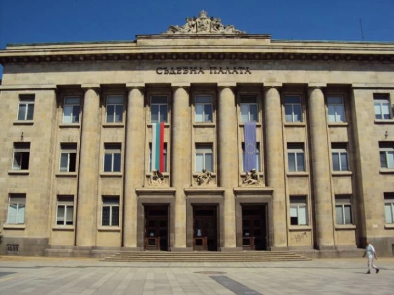 Разследват смъртта на момчето, поразено от мълния