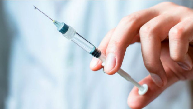 Европейската комисия разреши адаптираната ваксина срещу COVID 19 – Comirnaty XBB 1 5