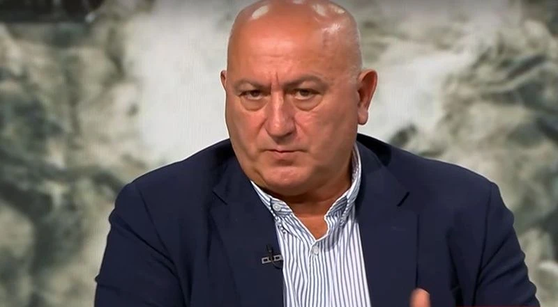 Адвокат Таков: Алексей Петров никога не е искал да влезе отново в службите