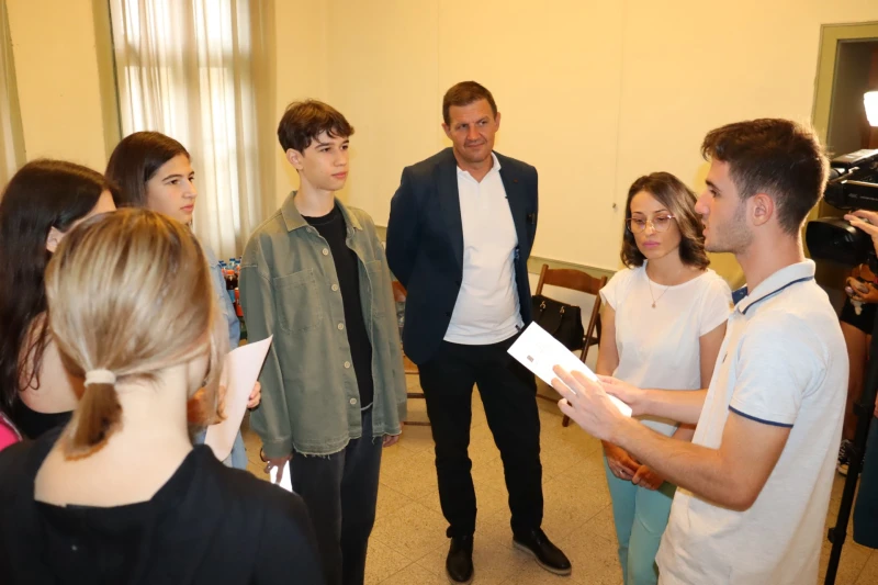 Дебат за последствията от COVID върху европейската младеж се проведе в Хасково