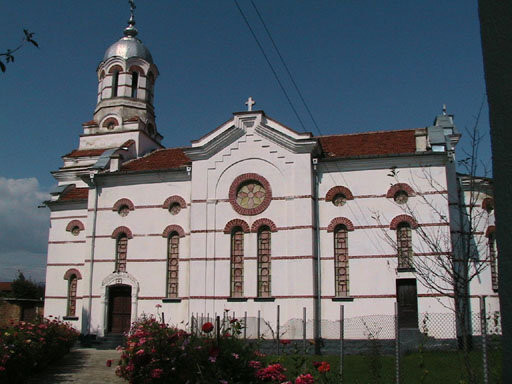 Павел баня посреща храмовия си празник с "Канарите" и Глория