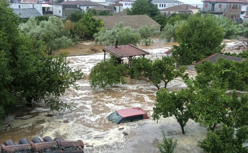 Бурята "Даниел" нанесе епични разрушения в Централна Гърция