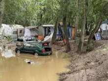 Вадят коли от водата на Арапя