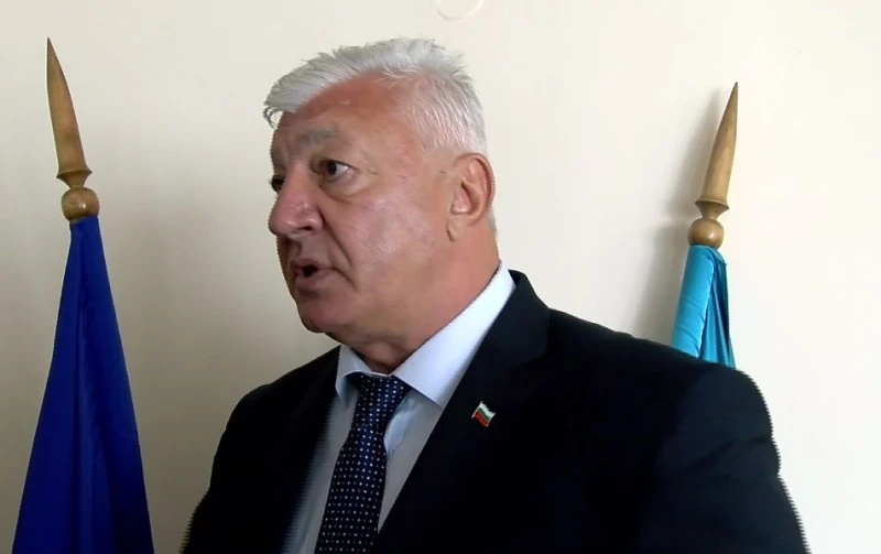 Кметът пише писмо до правителството заради джунглата в Марица