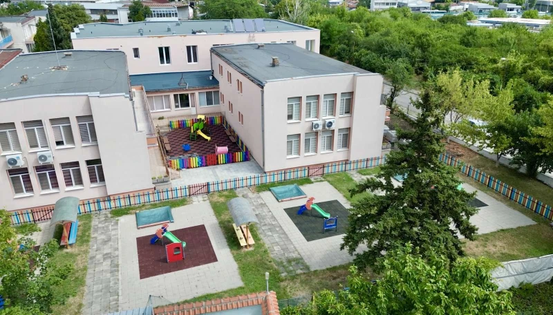 Разкриват 320 нови места в детски ясли в София