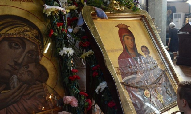На 8-ми септември православната църква чества Рождество на Пресветата Богородица, или Малка
